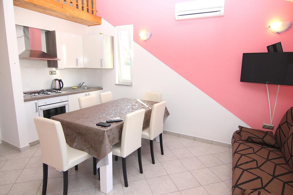 Apartment Ljubic Pag Town