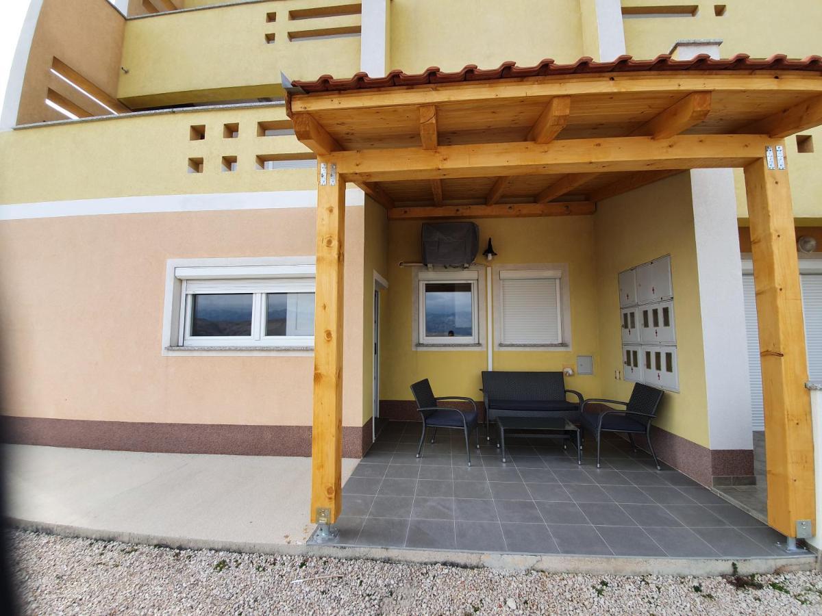 Apartment Ljubic Pag Town